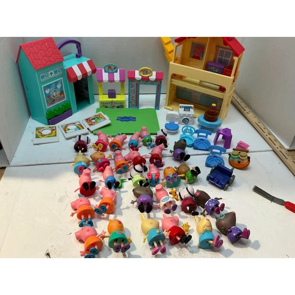 Peppa‎ Pig Jazwares Toy Figure Lot 30 Peppas Houses Furniture Playset Kids Toys